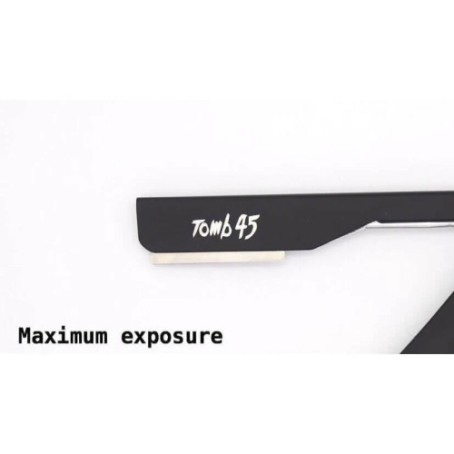 TOMB45 TRIPLE CARTRIDGE RAZOR